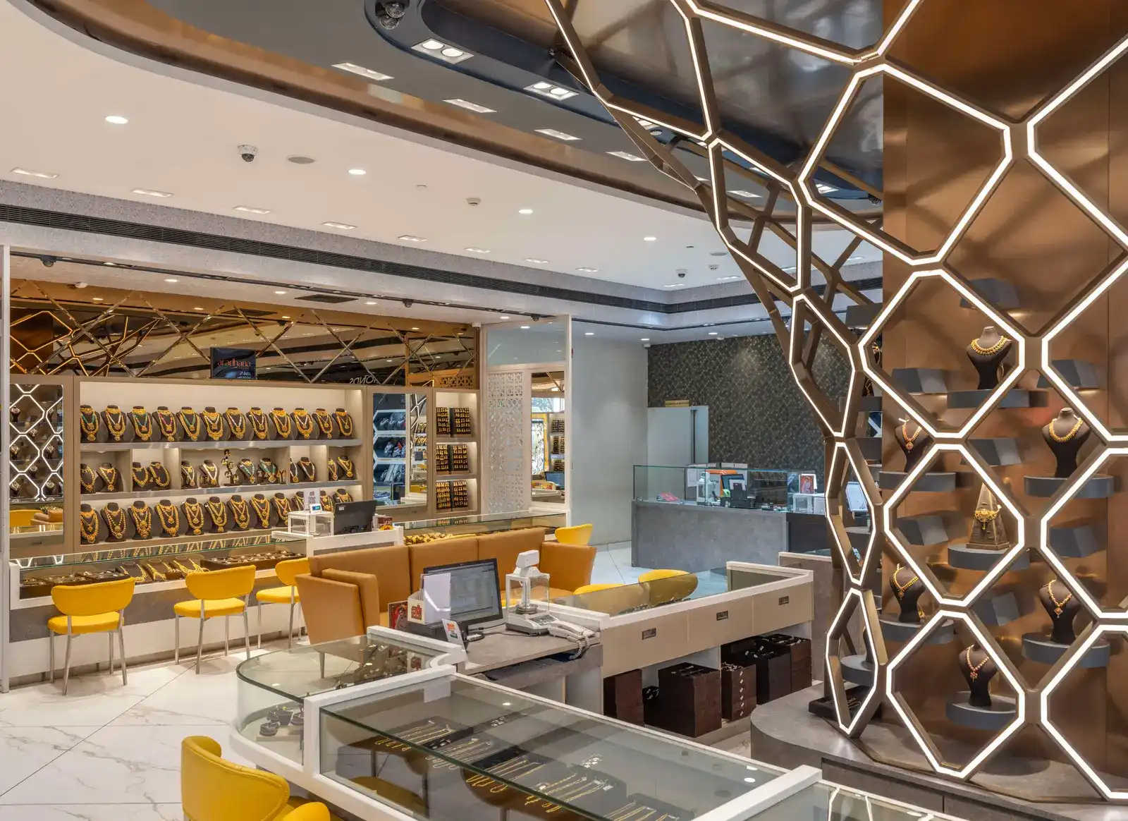 Pinnacle Residential Project - Modern luxury house with resort-style features